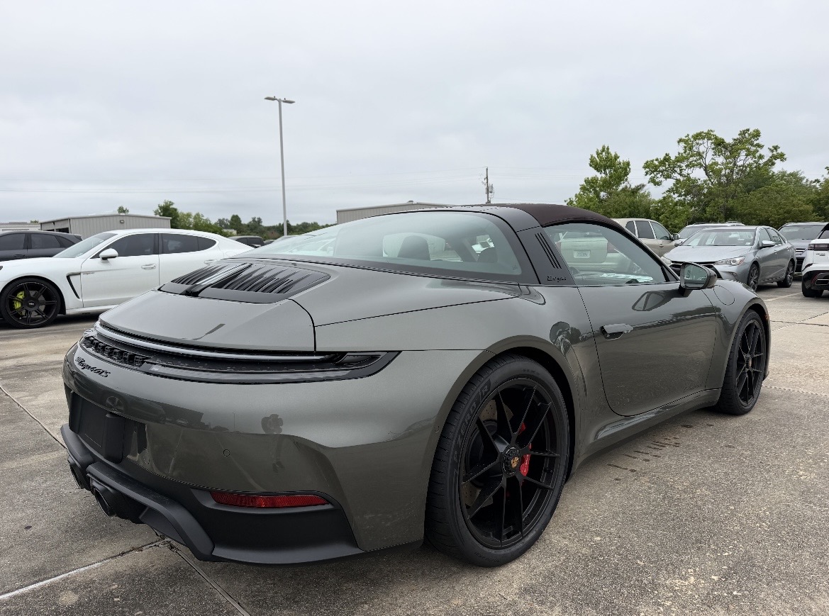 Polished Porsche 911 Targa rear view